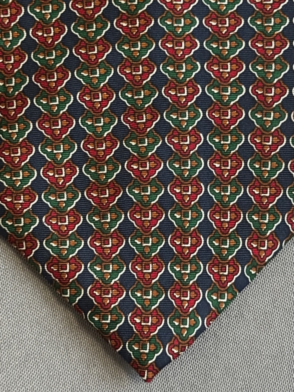 Set of 3 Neckties. - Picture 7 of 8
